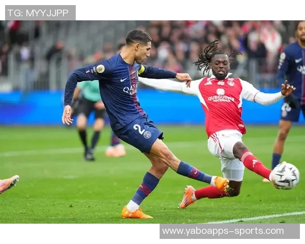 巴黎官方宣布阿什拉夫获准休假将于下周四重返球队训练