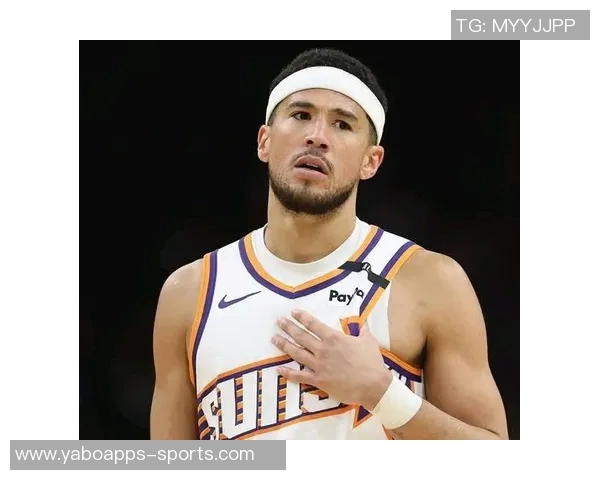 布克NBA生涯总得分突破17300分荣登历史得分榜前100名