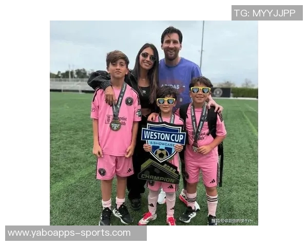 拉丁格莱美新人奖得主分享梅西教会我的谦逊感恩与团结精神